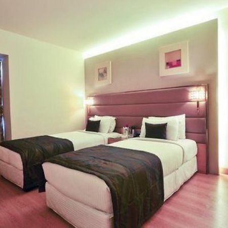 Middleton Inn Kalkuta Zewnętrze zdjęcie