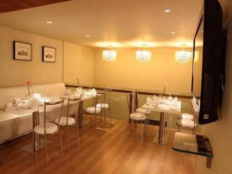 Middleton Inn Kalkuta Zewnętrze zdjęcie